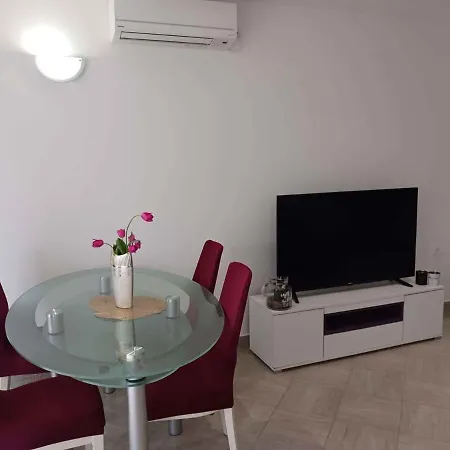 In Insel Krk 14775 Apartamento Malinska