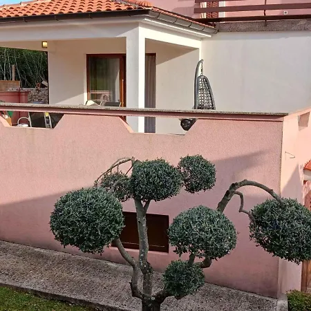 아파트 In Insel Krk 14775 *